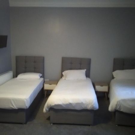 Newcastle West Hotel & Bar 객실 사진
